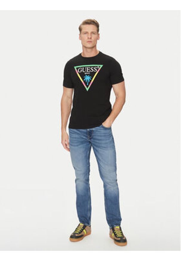 Guess T-Shirt F5GI00 J1314 Czarny Slim Fit. Kolor: czarny. Materiał: bawełna