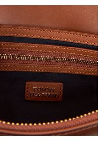 TOMMY HILFIGER - Tommy Hilfiger Torebka Heritage Leather Conv Cross BAW0AW17400 Brązowy. Kolor: brązowy. Materiał: skórzane #5