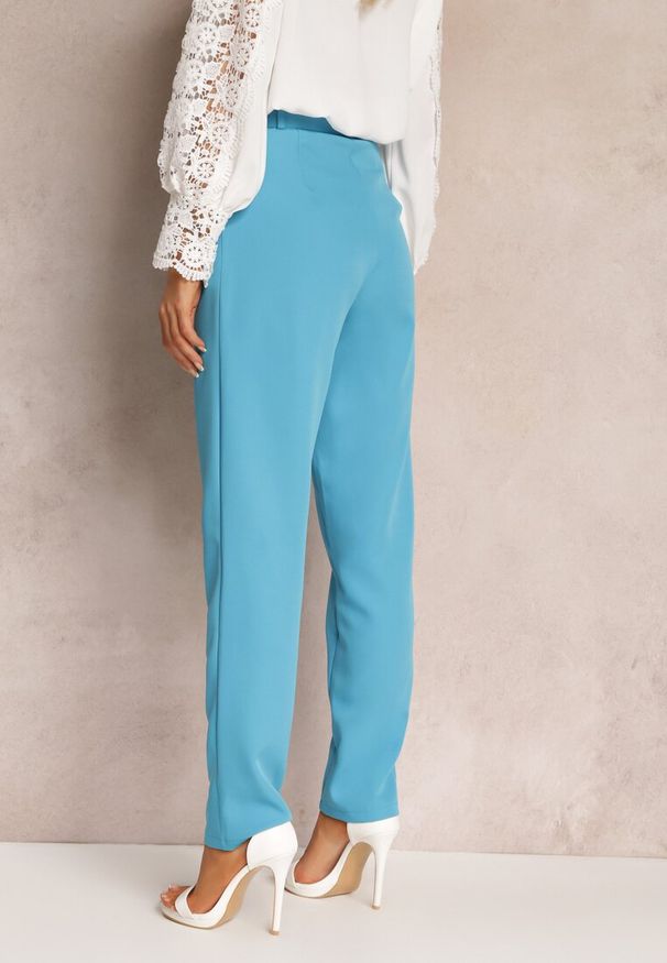 Renee - Niebieskie Spodnie Garniturowe High Waist z Paskiem Wenus. Okazja: na spotkanie biznesowe, na co dzień. Stan: podwyższony. Kolor: niebieski. Materiał: materiał, tkanina. Wzór: gładki, jednolity. Styl: biznesowy, casual