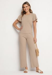 Born2be - Ciemnobeżowe Prążkowane Spodnie Szerokie z Gumką w Pasie Drasia. Kolor: beżowy. Materiał: prążkowany #2