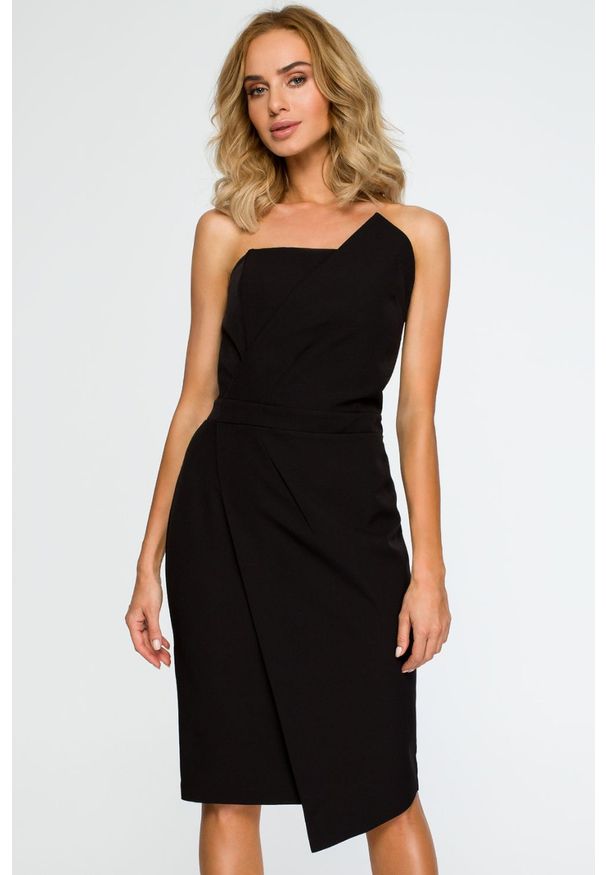 Sukienki.shop - Sukienka wieczorowa ołówkowa z gorsetem asymetryczna czarna. Okazja: na ślub cywilny, na wesele, na imprezę. Typ kołnierza: dekolt gorset. Kolor: czarny, różowy. Materiał: tkanina, elastan, poliester, materiał. Wzór: gładki. Typ sukienki: ołówkowe, asymetryczne, gorsetowe. Styl: wizytowy
