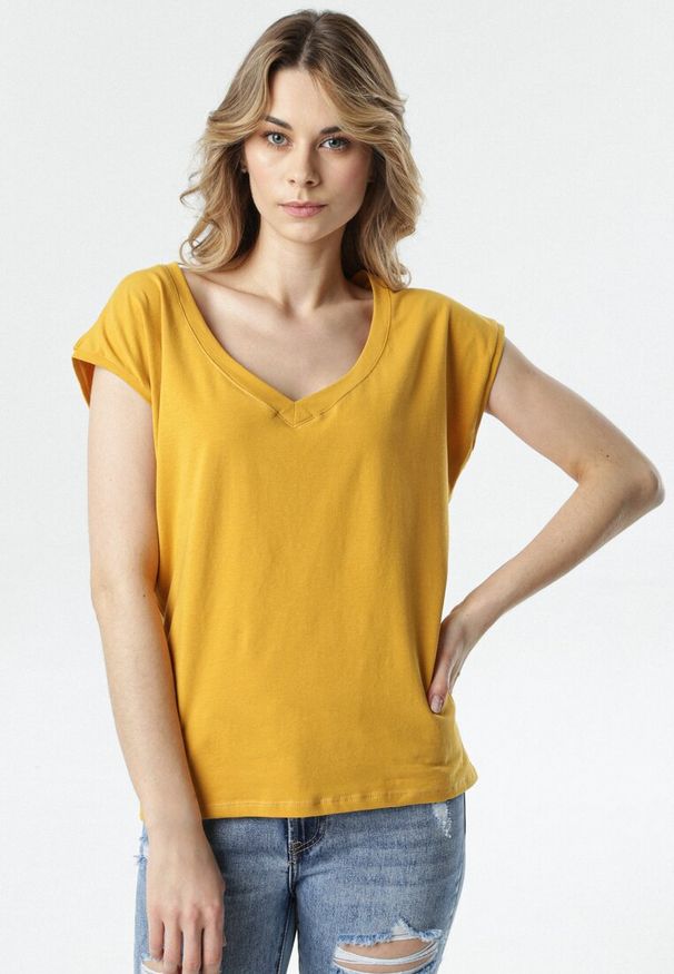 Born2be - Żółty T-shirt Luaphis. Kolor: żółty
