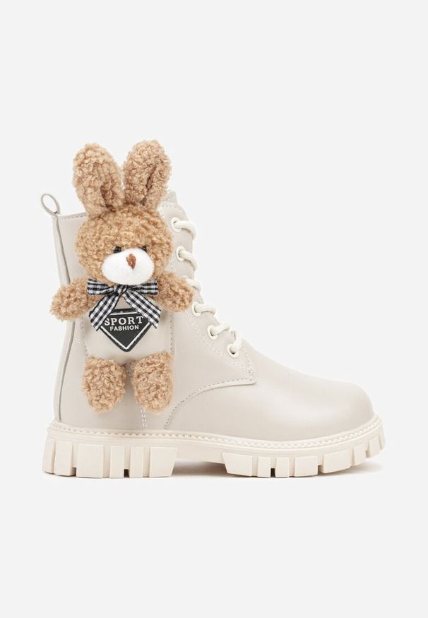 Born2be - Beżowe Botki Workery Ozdobione Królikiem 3D Retisa. Okazja: na co dzień. Kolor: beżowy. Materiał: jeans. Wzór: aplikacja. Styl: casual, elegancki