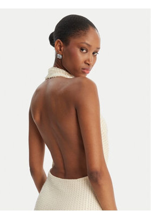 BARDOT - Bardot Sukienka wieczorowa Nola 59814DB2 Beżowy Slim Fit. Kolor: beżowy. Materiał: syntetyk. Styl: wizytowy