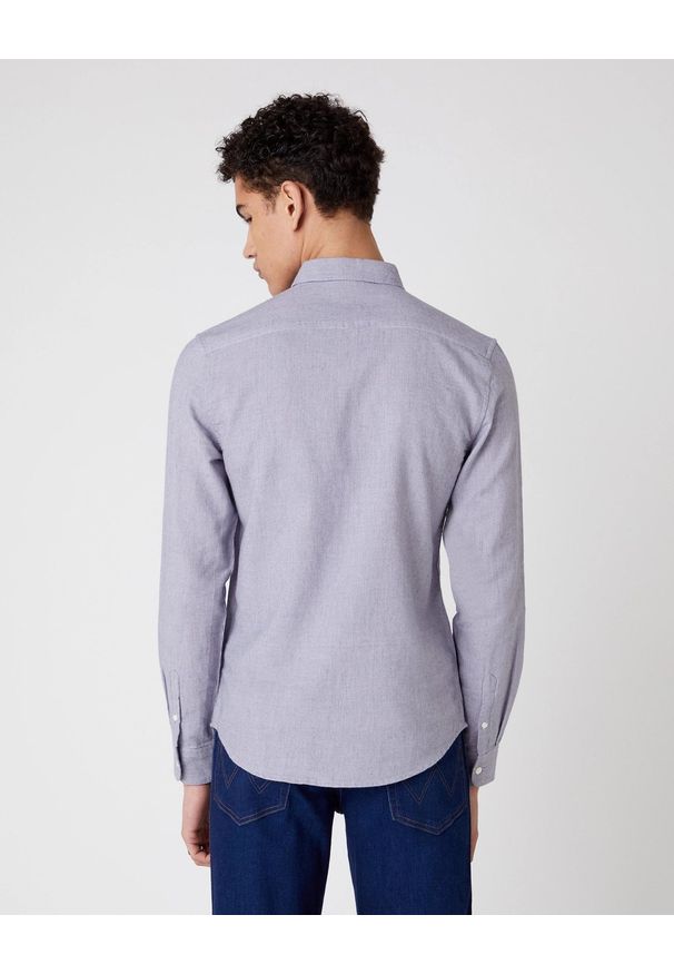 Wrangler - WRANGLER LS1PKT BUTTON DOWN MĘSKA KOSZULA LUNAR ROCK GREY W5F33ZXKH 112130121. Typ kołnierza: button down. Styl: rockowy