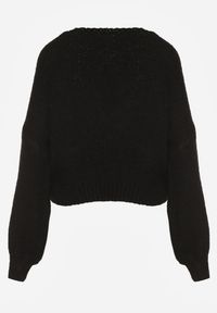 Born2be - Czarny Sweter Oversize z Domieszką Wełny z Oryginalnym Dekoltem Lawedia. Okazja: na co dzień. Kolor: czarny. Materiał: wełna. Styl: casual, elegancki, klasyczny #7