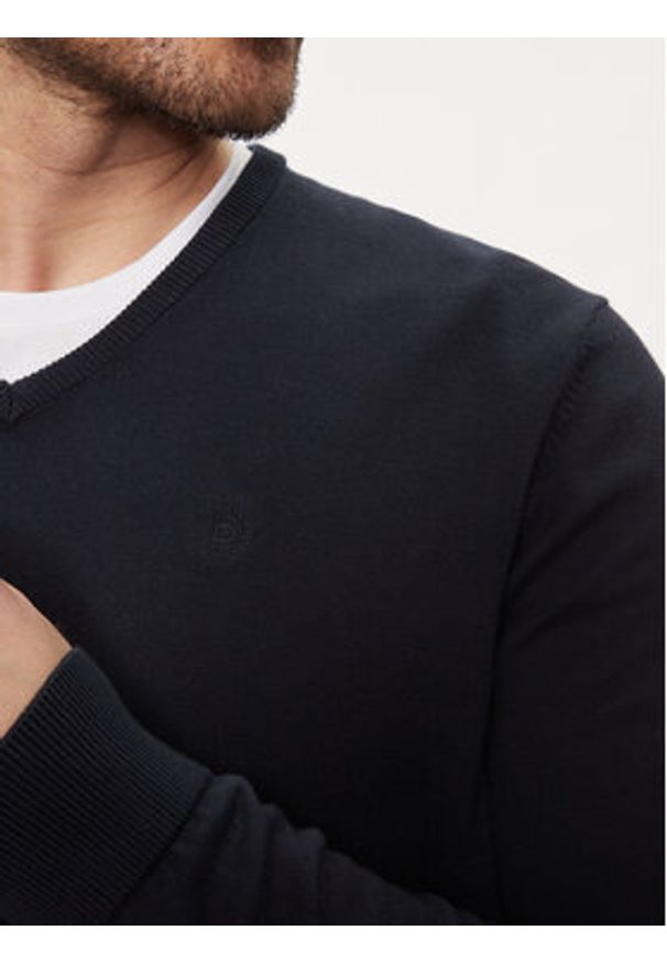 Bugatti Sweter 7300 95510 Granatowy Regular Fit. Kolor: niebieski. Materiał: bawełna