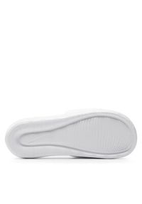 Nike Klapki Victori One Slide CN9675 100 Biały. Kolor: biały. Materiał: skóra