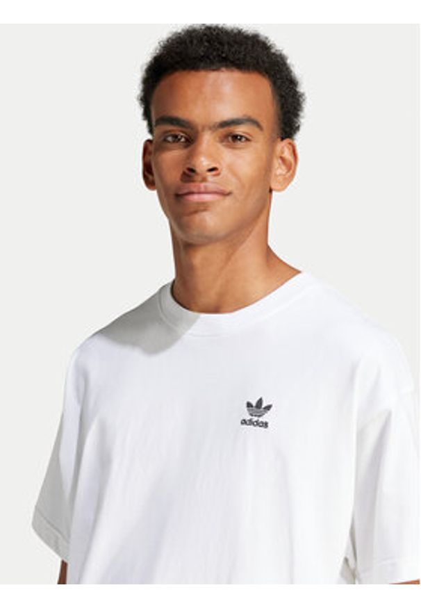 Adidas - adidas T-Shirt Trefoil Essentials JD0373 Biały Oversize. Kolor: biały. Materiał: bawełna