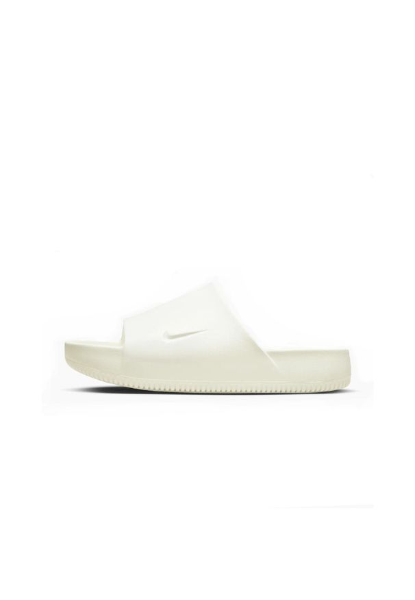 Klapki męskie Nike Calm Slide. Zapięcie: bez zapięcia. Kolor: biały. Materiał: syntetyk, materiał. Szerokość cholewki: normalna. Sport: turystyka piesza, pływanie, fitness