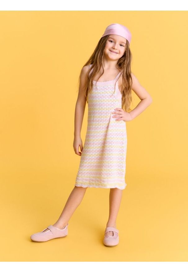 Sinsay - Dzianinowa sukienka na ramiączkach - wielobarwny. Materiał: dzianina. Długość rękawa: na ramiączkach