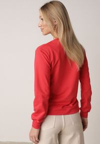 Born2be - Czerwona Bluza z Bawełną Ozdobiona Ściągaczami Hilani. Okazja: na spacer, na co dzień. Kolor: czerwony. Materiał: bawełna. Wzór: aplikacja. Styl: casual, elegancki, klasyczny #6
