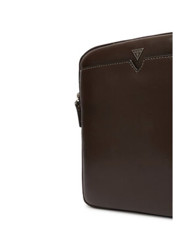 Guess Saszetka HMFITC P5123 Brązowy. Kolor: brązowy. Materiał: skóra
