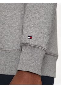 TOMMY HILFIGER - Tommy Hilfiger Bluza Logo MW0MW11596 Szary Regular Fit. Kolor: szary. Materiał: syntetyk, bawełna #5