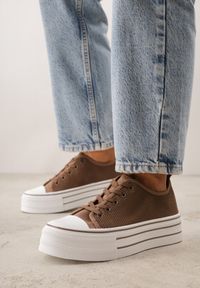 Born2be - Brązowe Trampki na Grubej Podeszwie z Plecioną Cholewką Nalivera. Okazja: na co dzień. Kolor: brązowy. Materiał: skóra, jeans. Szerokość cholewki: normalna. Styl: casual, rockowy #1