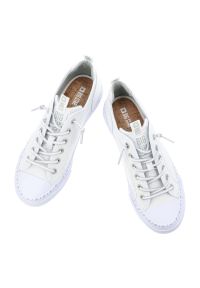 Big-Star - Trampki damskie Big Star, tekstylna cholewka sznurowany fason klasyczna biała gumowa podeszwa minimalistyczny design, białe, TT274388. Okazja: na co dzień. Zapięcie: sznurówki. Kolor: biały. Materiał: guma. Szerokość cholewki: normalna. Sezon: lato. Styl: klasyczny #3