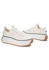 Białe Sneakersy Tamaris Wygodne Codzienne Buty Damskie. Okazja: na co dzień. Kolor: biały. Materiał: materiał, skóra. Szerokość cholewki: normalna. Obcas: na platformie