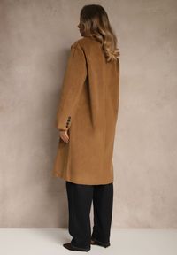 Renee - Brązowy Klasyczny Płaszcz Dwurzędowy z Kieszeniami Tereti. Okazja: na co dzień. Kolor: brązowy. Materiał: jeans. Styl: klasyczny #5