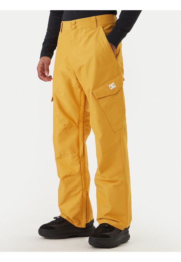 DC Shoes Spodnie snowboardowe Banshee ADYTP03042 Żółty Regular Fit. Kolor: żółty. Materiał: syntetyk. Sport: snowboard