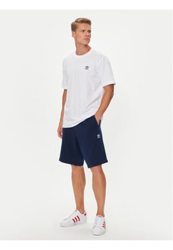 Adidas - adidas Szorty sportowe Essentials Trefoil IY8521 Granatowy Regular Fit. Kolor: niebieski. Materiał: bawełna. Styl: sportowy