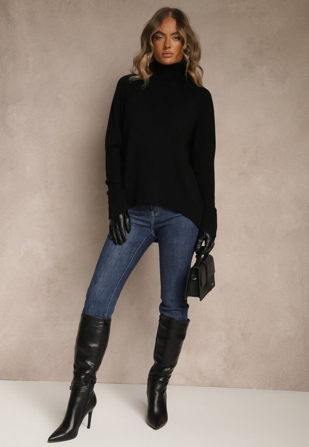 Renee - Czarny Golf z Domieszką Kaszmiru o Prostym Kroju Zoirsova. Okazja: na co dzień. Typ kołnierza: golf. Kolor: czarny. Materiał: kaszmir. Długość rękawa: długi rękaw. Długość: długie. Styl: casual, elegancki