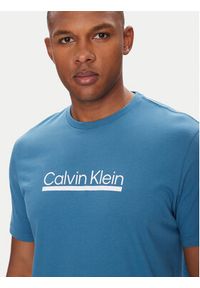 Calvin Klein T-Shirt Outline Tape Graphic LV04RC852G Niebieski Regular Fit. Kolor: niebieski. Materiał: bawełna