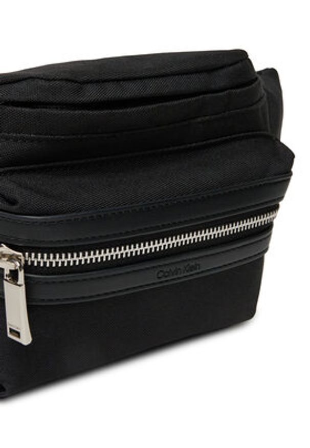 Calvin Klein Saszetka nerka Contrast Belt Bag LV04D3073G Czarny. Kolor: czarny. Materiał: materiał