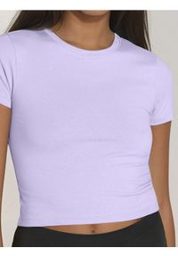 Sinsay - Koszulka crop top - fioletowy. Kolor: fioletowy
