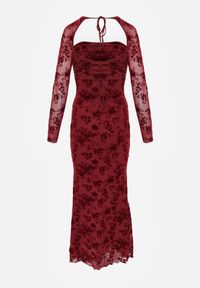 Born2be - Czerwona Dopasowana Sukienka VICES z Odkrytymi Plecami Ozdobiona Tiulową Koronką Ravita. Okazja: na randkę. Typ kołnierza: dekolt kwadratowy. Kolor: czerwony. Materiał: tiul, koronka. Wzór: aplikacja, koronka. Typ sukienki: dopasowane. Styl: elegancki #5