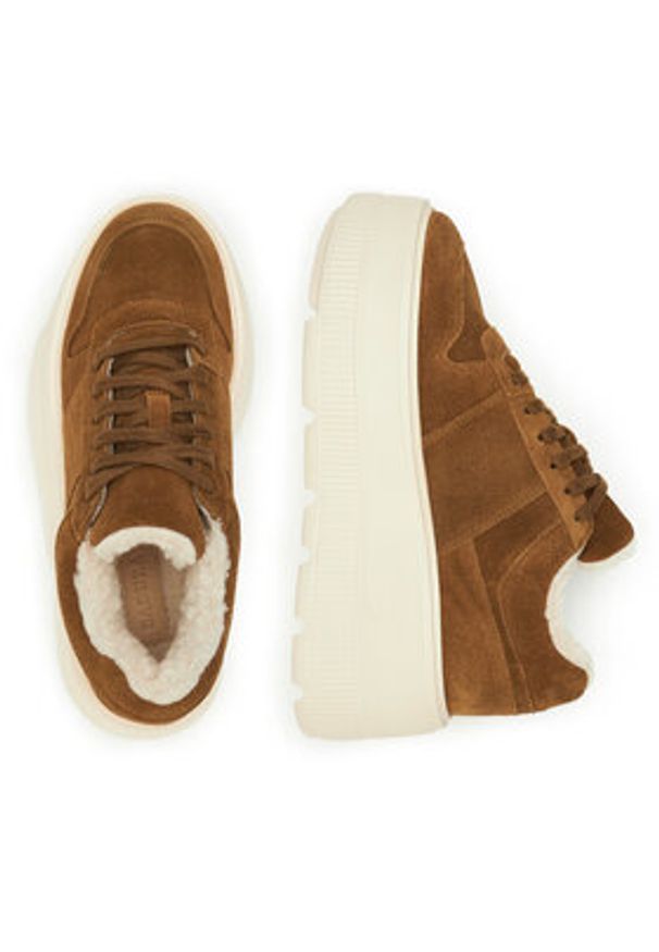 Badura Sneakersy CASI-01W1-006 Brązowy. Kolor: brązowy. Materiał: zamsz, skóra