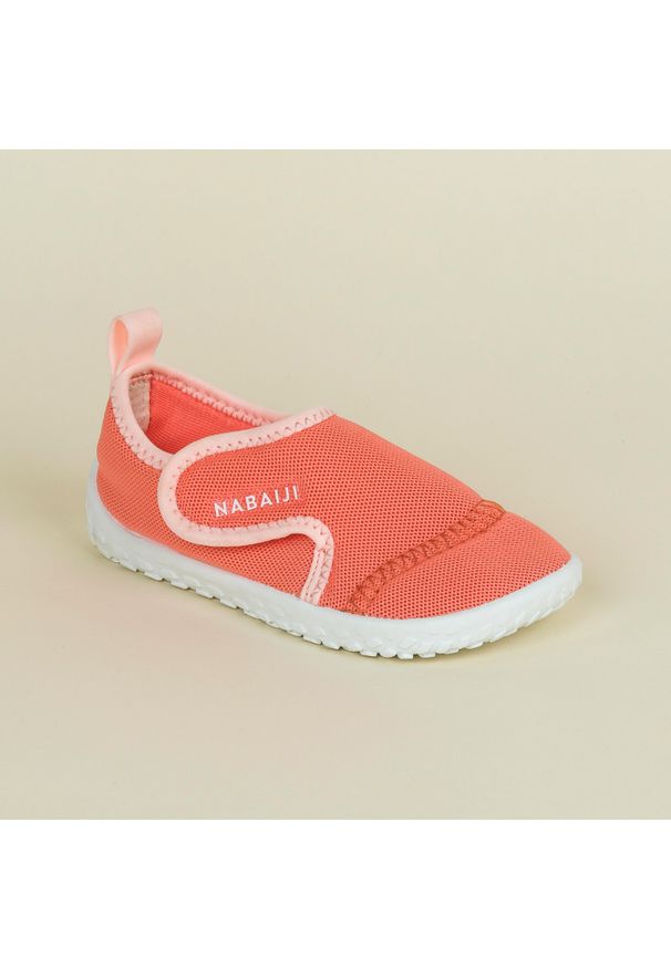 NABAIJI - Buty do wody Aquashoes dla malucha Nabaiji. Okazja: na plażę. Kolor: różowy, wielokolorowy, pomarańczowy. Materiał: poliester. Styl: sportowy