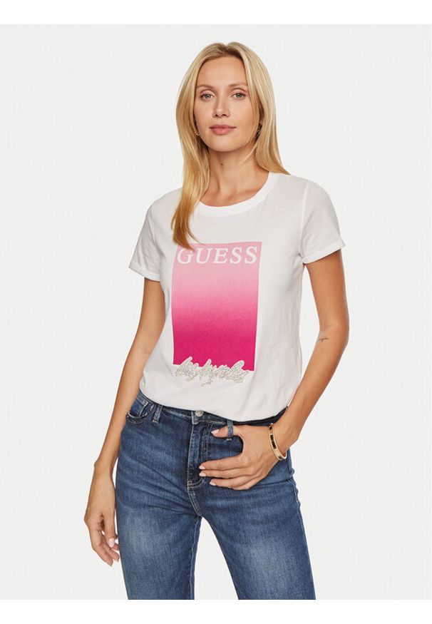 Guess T-Shirt W4BI30 JA914 Biały Regular Fit. Kolor: biały. Materiał: bawełna