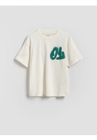 Reserved - Bawełniany t-shirt oversize - złamana biel. Materiał: bawełna