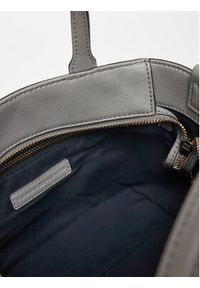 TOMMY HILFIGER - Tommy Hilfiger Torebka AW0AW16907 Szary. Kolor: szary. Materiał: skórzane #4