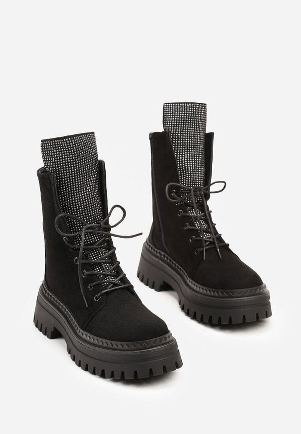 Born2be - Czarne Sznurowane Botki Workery na Grubej Podeszwie z Cyrkoniami Vaiandria. Okazja: na co dzień. Zapięcie: sznurówki. Kolor: czarny. Materiał: jeans. Wzór: aplikacja. Styl: casual