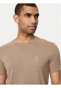 BOSS - Boss T-Shirt Tales 50508584 Brązowy Relaxed Fit. Kolor: brązowy. Materiał: bawełna #5