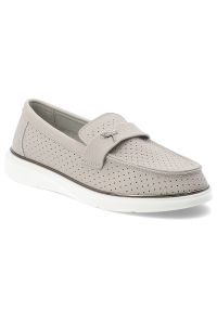 Mokasyny damskie Vinceza, cholewka ze skóry naturalnej licowej wsuwany fason typu loafers, szare, 93221. Okazja: na co dzień. Kolor: szary. Materiał: skóra. Szerokość cholewki: normalna. Wzór: aplikacja, ażurowy. Styl: elegancki, klasyczny, casual #1
