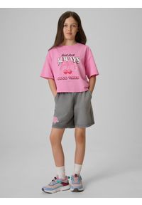 4f - 4F T-shirt boxy z nadrukiem dziewczęcy - różowy 122/128 (6-8 lat). Okazja: na co dzień. Kolor: różowy. Materiał: materiał, bawełna, dzianina. Długość: krótkie. Wzór: nadruk. Sezon: lato. Styl: casual #2