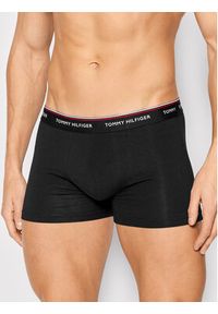 TOMMY HILFIGER - Tommy Hilfiger Komplet 3 par bokserek 3P Trunk 1U87903842 Kolorowy. Materiał: bawełna. Wzór: kolorowy