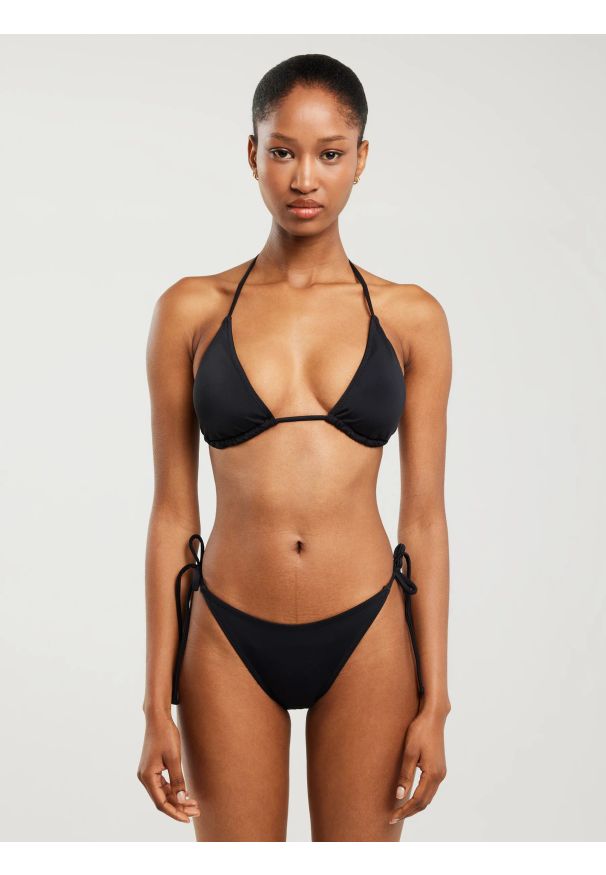 Big-Star - Góra od kostiumu kąpielowego czarna Bellsa 906. Kolor: czarny. Materiał: tkanina. Wzór: nadruk