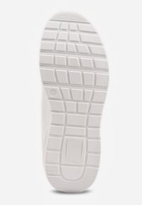 Born2be - Biało-Różowe Sneakersy na Grubej Podeszwie z Tłoczonymi Paskami Justinalin. Okazja: na co dzień. Zapięcie: pasek. Kolor: biały. Wzór: paski. Sport: turystyka piesza #7