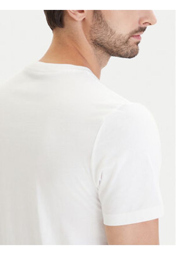 Polo Ralph Lauren T-Shirt 714844756005 Biały Regular Fit. Typ kołnierza: polo. Kolor: biały. Materiał: bawełna
