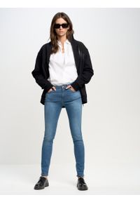 Big-Star - Spodnie jeans damskie zwężane Adela 296. Okazja: na co dzień. Kolor: niebieski. Styl: casual