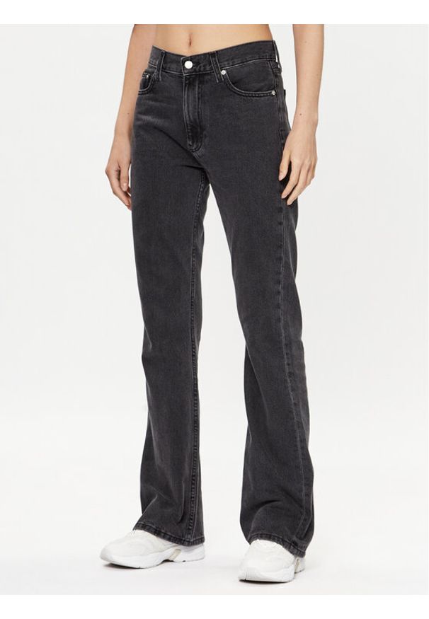 Calvin Klein Jeans Jeansy J20J221234 Czarny Straight Leg. Kolor: czarny
