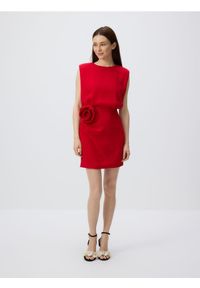 Reserved - Sukienka mini z ozdobną różą - czerwony. Kolor: czerwony. Materiał: dzianina. Wzór: gładki. Długość: mini #1