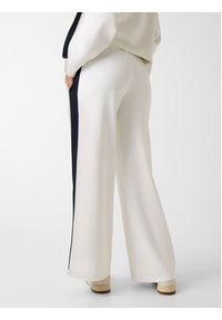 Guess Jeans Spodnie materiałowe 181544 Biały Slim Fit. Kolor: biały. Materiał: materiał #4