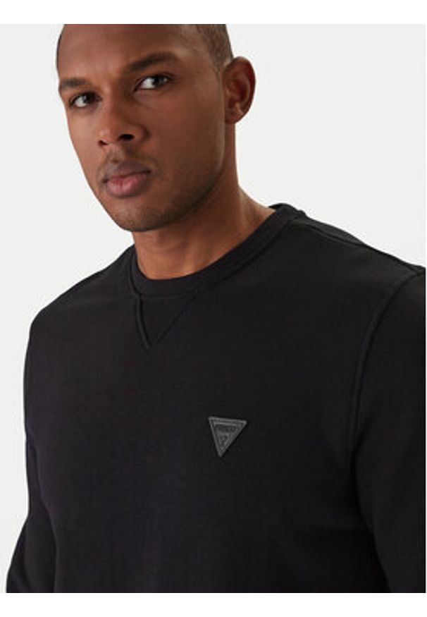 Guess Bluza M6RQ08 KCN01 Czarny Regular Fit. Kolor: czarny. Materiał: bawełna