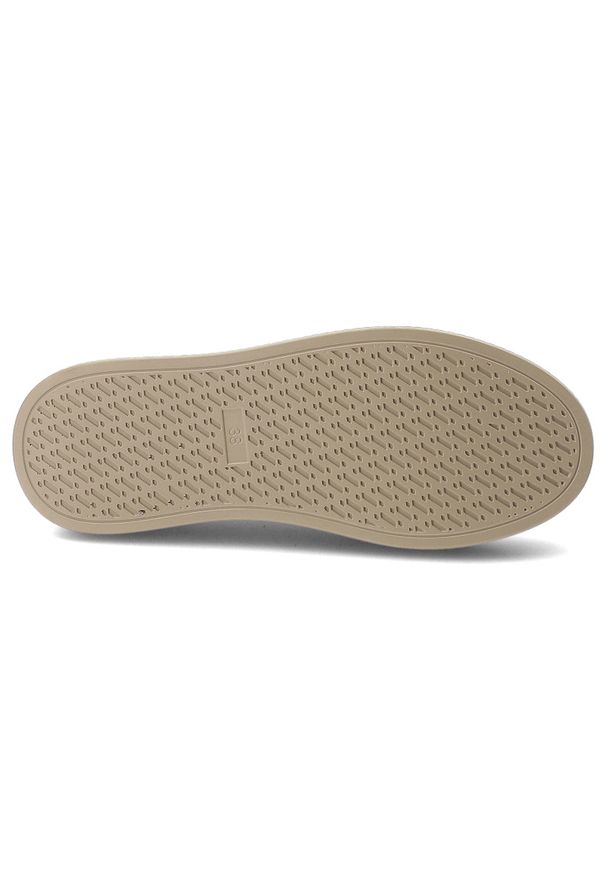 Białe Sneakersy Filippo Modne Buty Damskie. Okazja: na co dzień. Zapięcie: sznurówki. Kolor: biały. Materiał: skóra, jeans. Szerokość cholewki: normalna. Obcas: na platformie