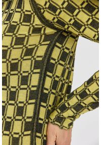 Kenzo - KENZO Dopasowany żółty sweterek w kratkę vichy. Kolor: żółty. Wzór: kratka