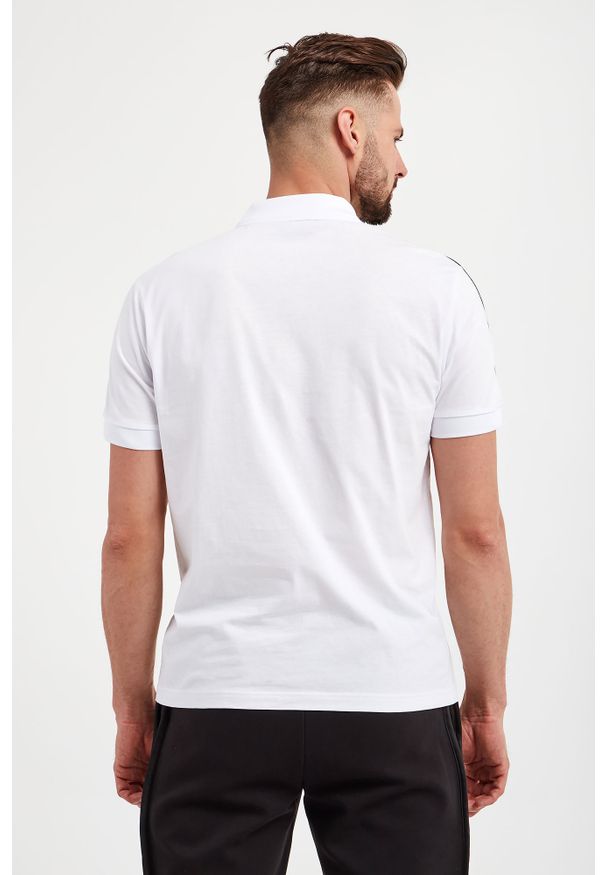 EA7 Emporio Armani - Polo EA7 EMPORIO ARMANI. Typ kołnierza: polo. Materiał: guma. Wzór: aplikacja. Styl: klasyczny